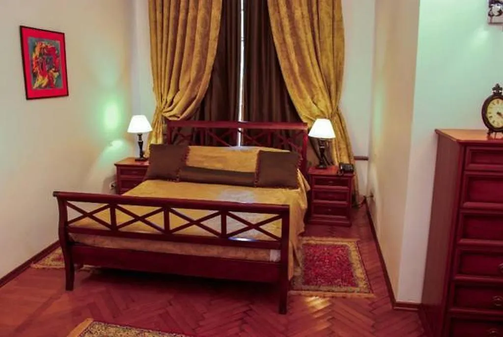 Grand Boutique Hotel Bucharest 4*,