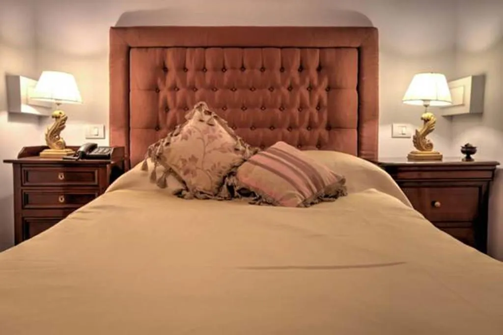 Grand Boutique Hotel Bucarest Rumanía